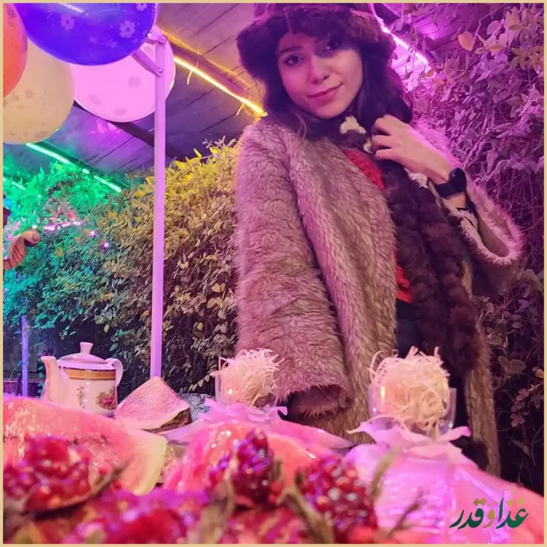 باغ رستوران خانوادگی ارغوان