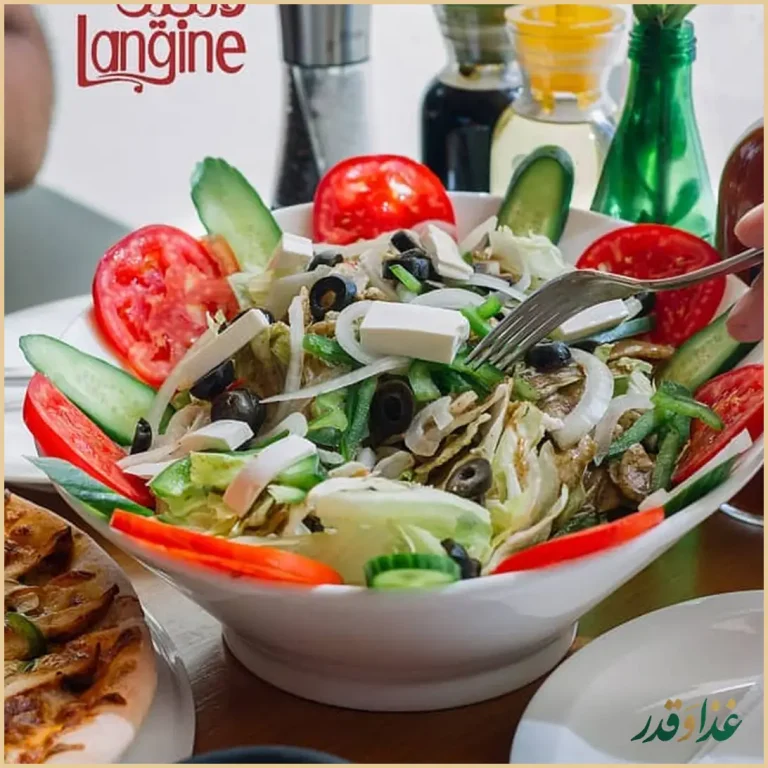 کافه رستوران لوگانو