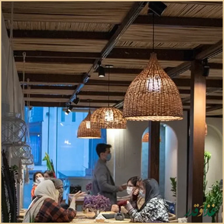 کافه رستوران لوگانو