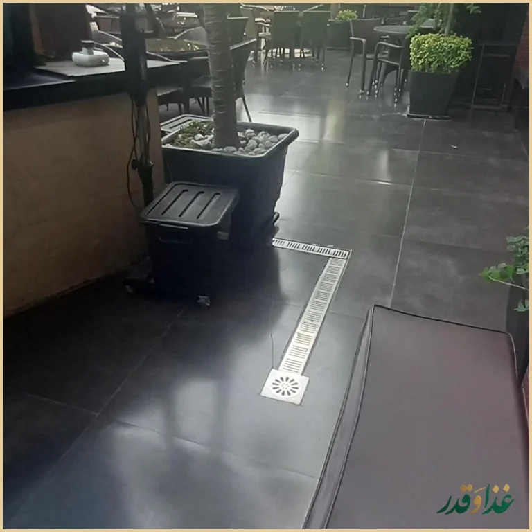 کافه رستوران مون لانژ