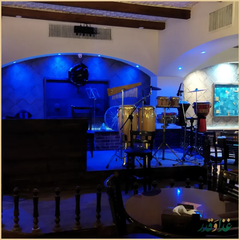 رستوران سنتی عمارت