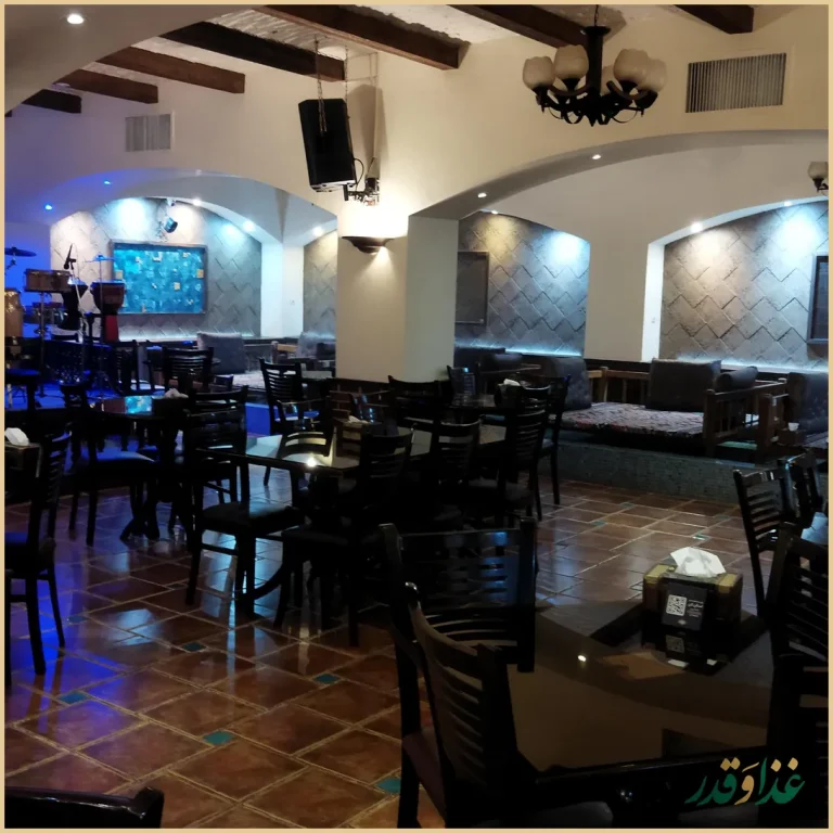 رستوران سنتی عمارت