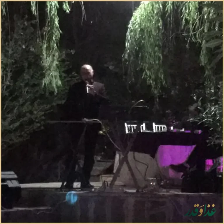 رستوران باغ گلستان