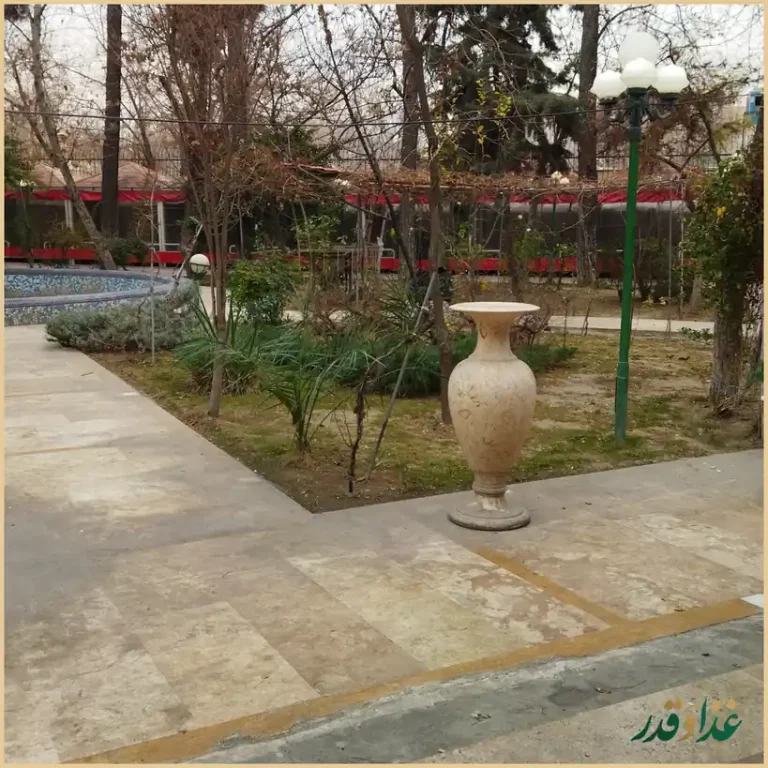 رستوران باغ گلستان