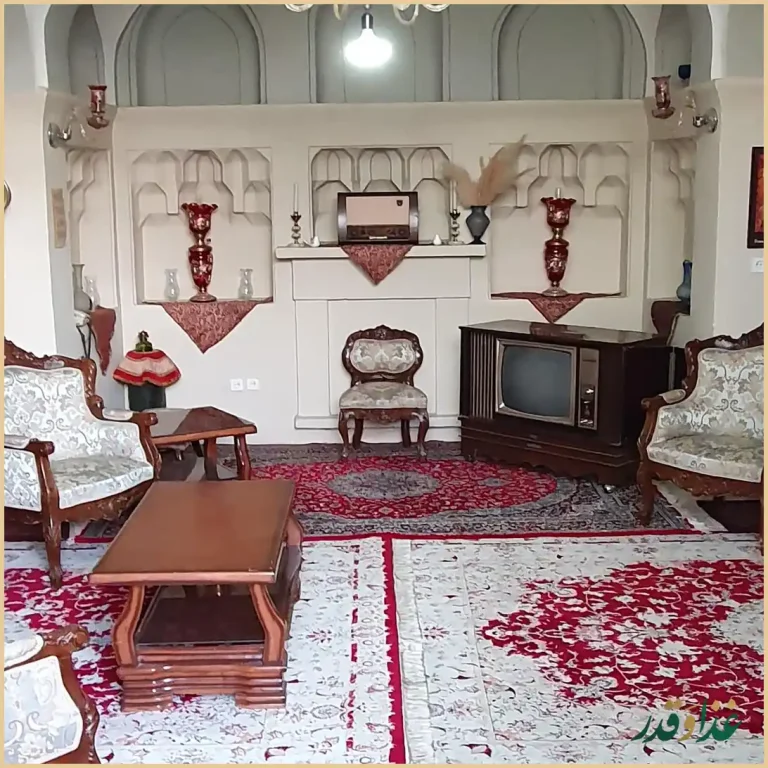 رستوران سنتی باغ شازده