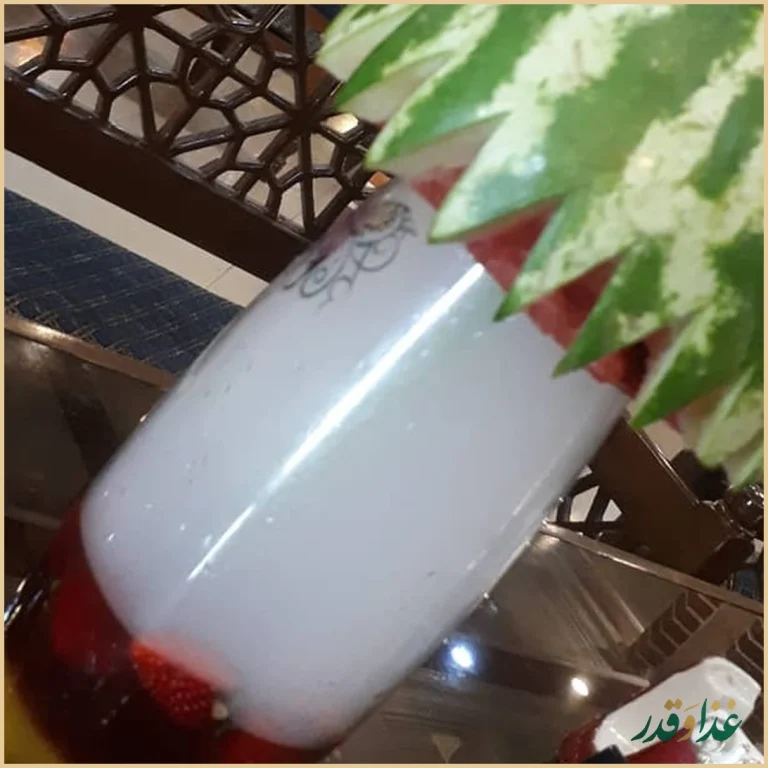 کافه رستوران چکاوک