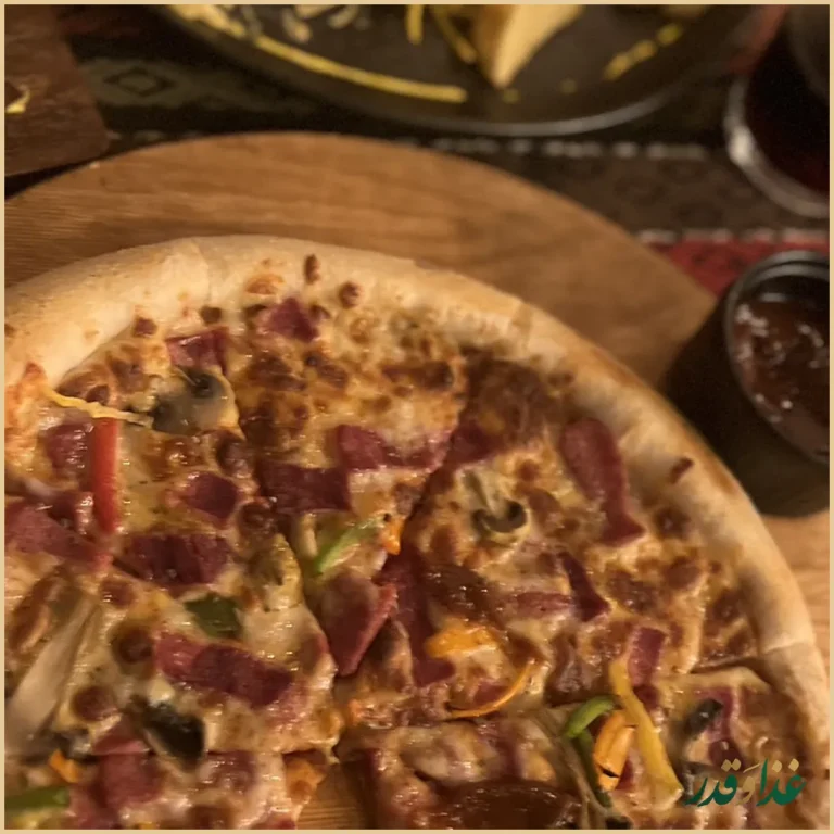 کافه رستوران ویلا