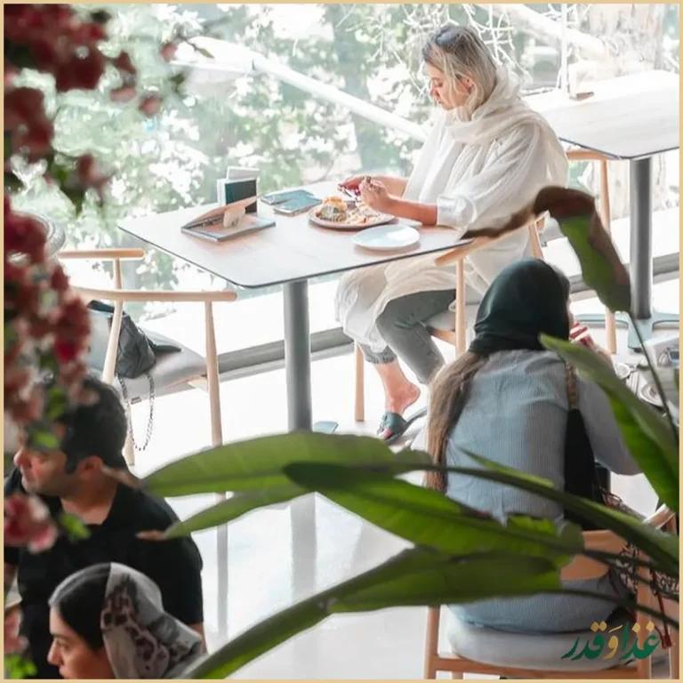 رستوران رادیو سیتی