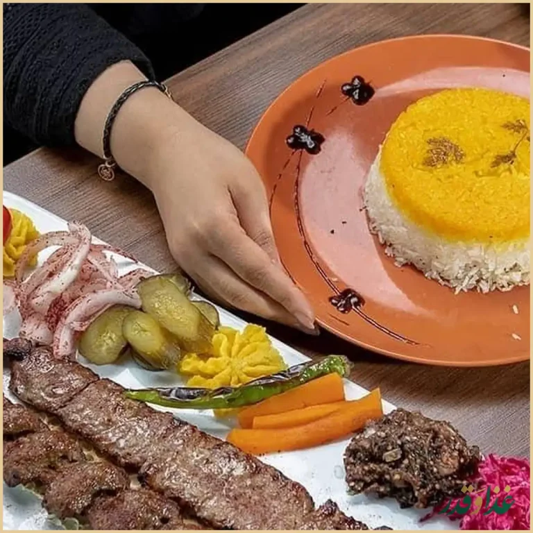 کافه رستوران رزمیلو