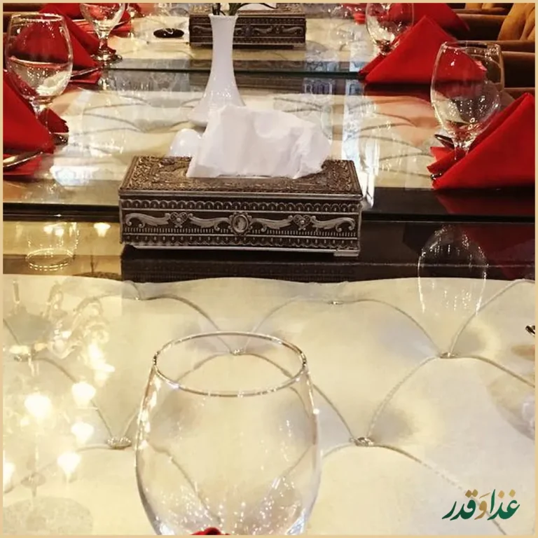 رستوران سیمرغ