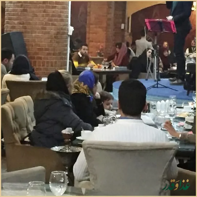 رستوران سیمرغ