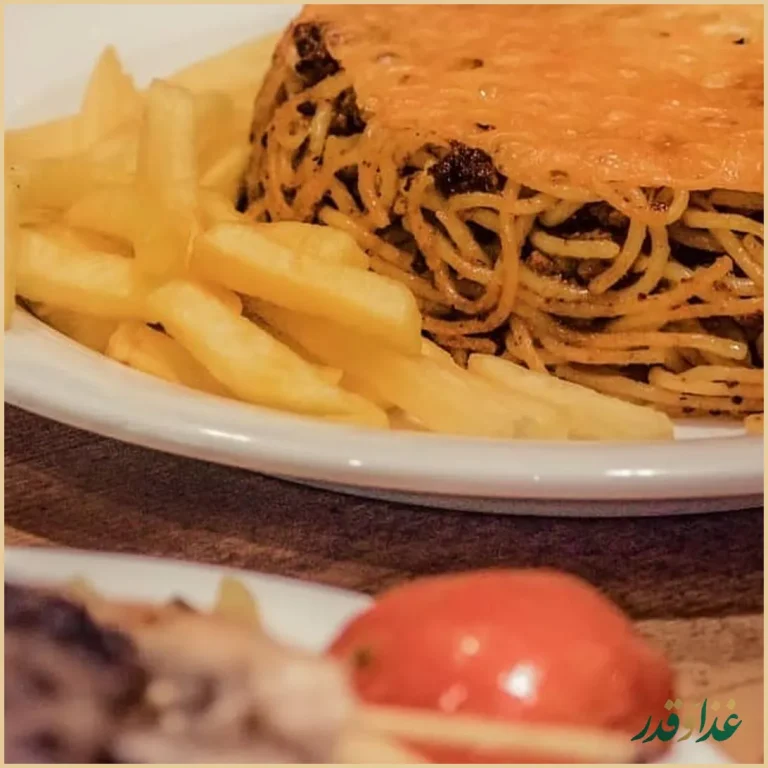 رستوران ته دیگ