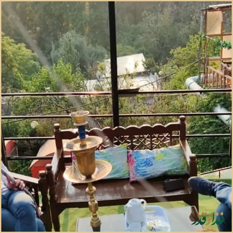 باغچه رستوران زیتون فرحزاد