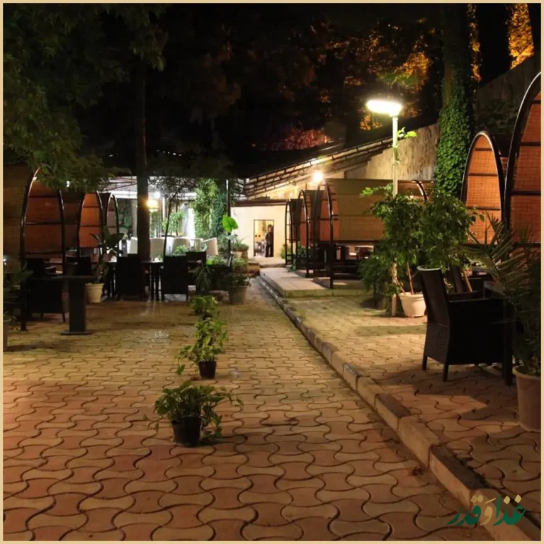 باغ رستوران سفره ایرانی