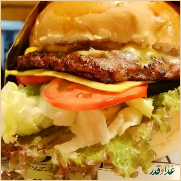 رستوران پادلا