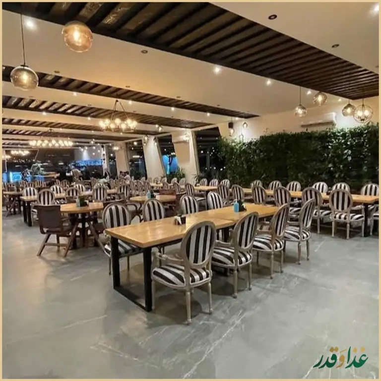 رستوران گاردن لانژ