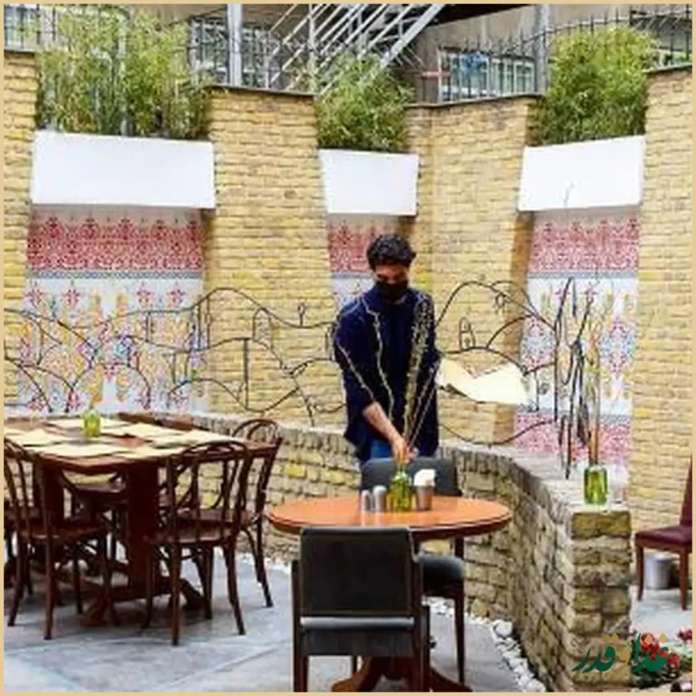 رستوران روحی