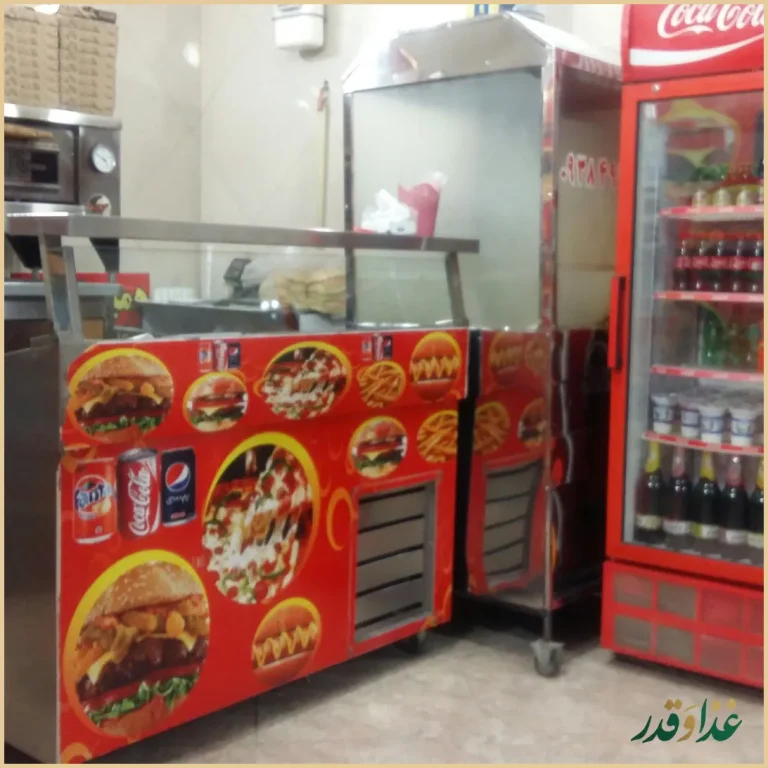 پیتزا ساندویچ و فلافل ایستک