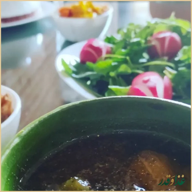 رستوران تیلیت