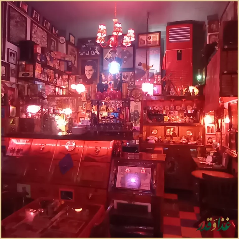 کافه رستوران گل رضائیه