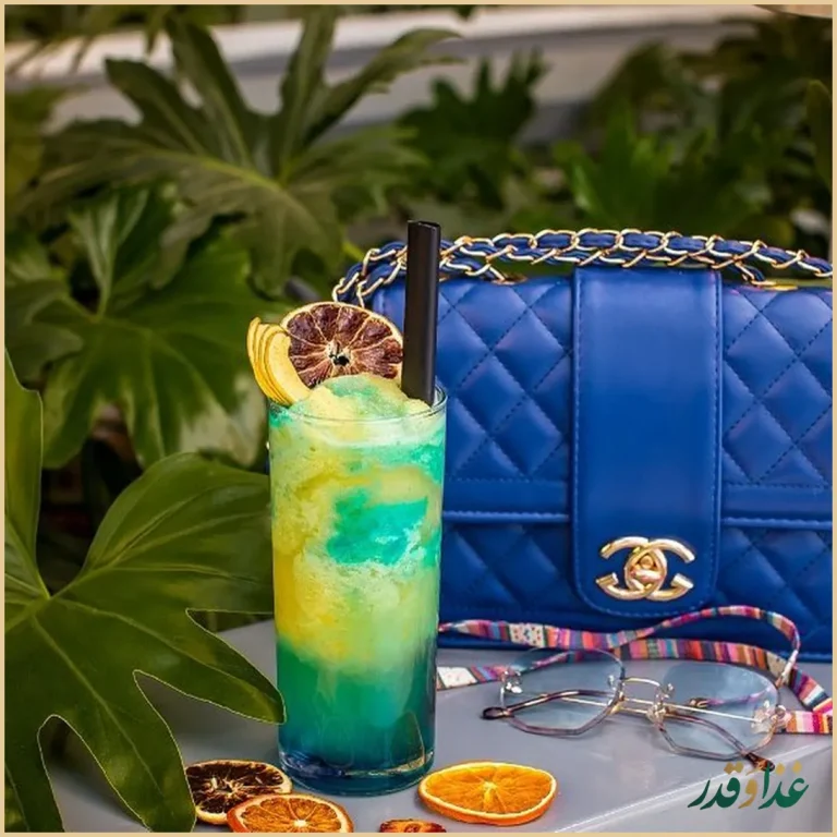 کافه رستوران گرویتی