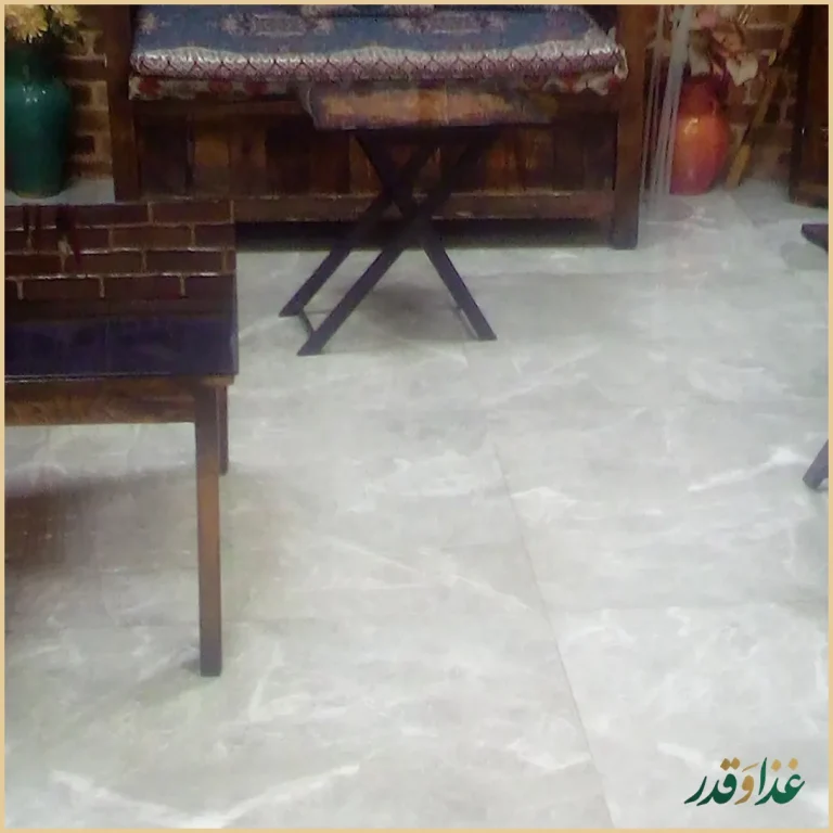 کافه رستوران پلاک هشت