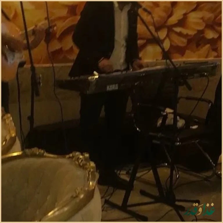 کافه رستوران سنتی دیبا