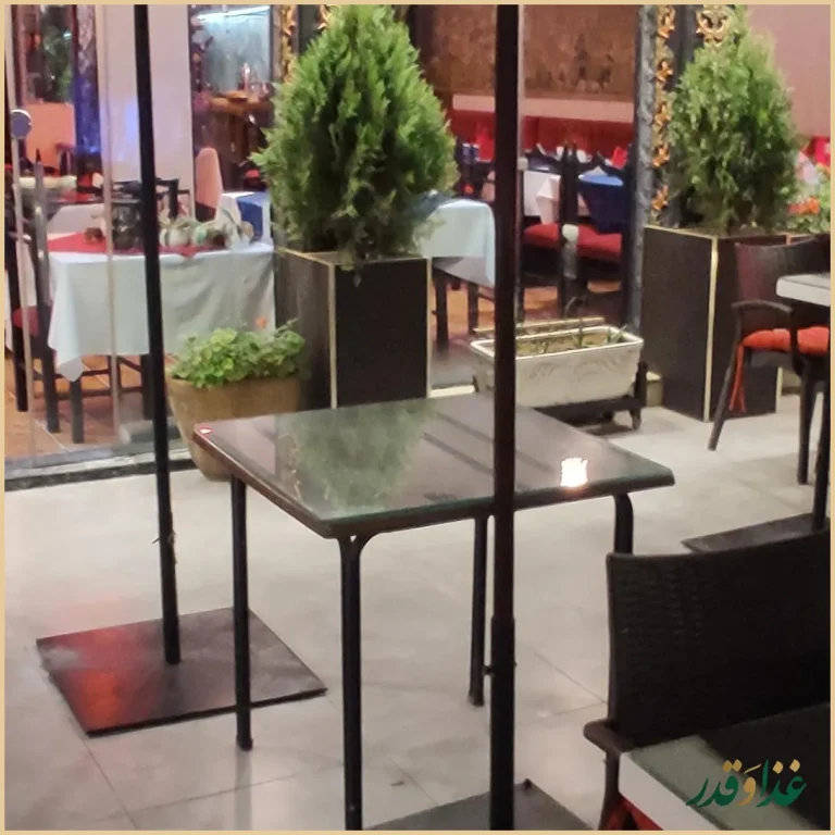 کافه رستوران هندی تندور