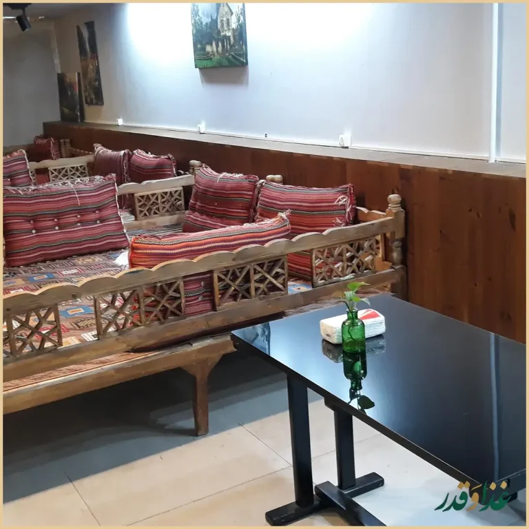 مجموعه رستوران زنجیره ای شاهین