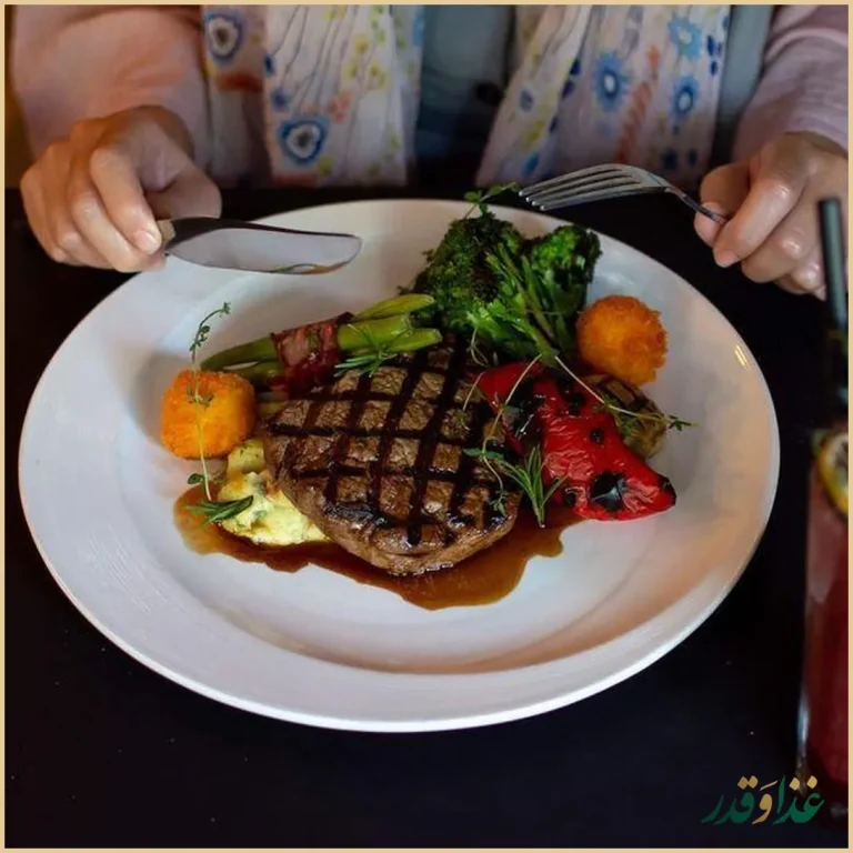 کافه رستوران وینتیج