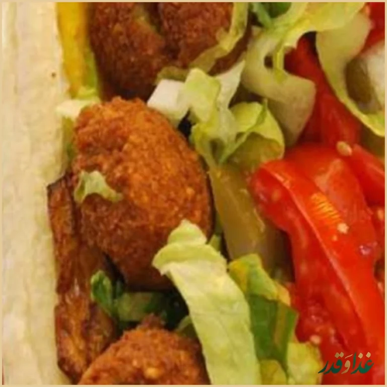 فلافل مامان جون