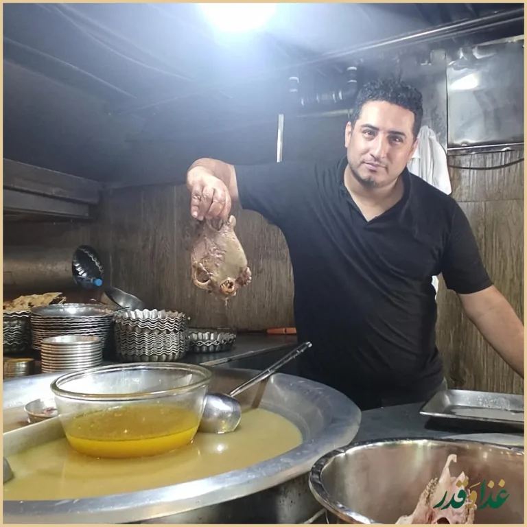 طباخی شبانه روزی کاج شعبه ملاصدرا