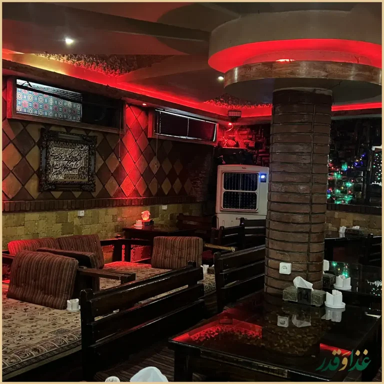 سفره سرای سنتی دامون