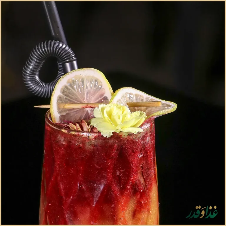 رستوران بین المللی ماهان فراز