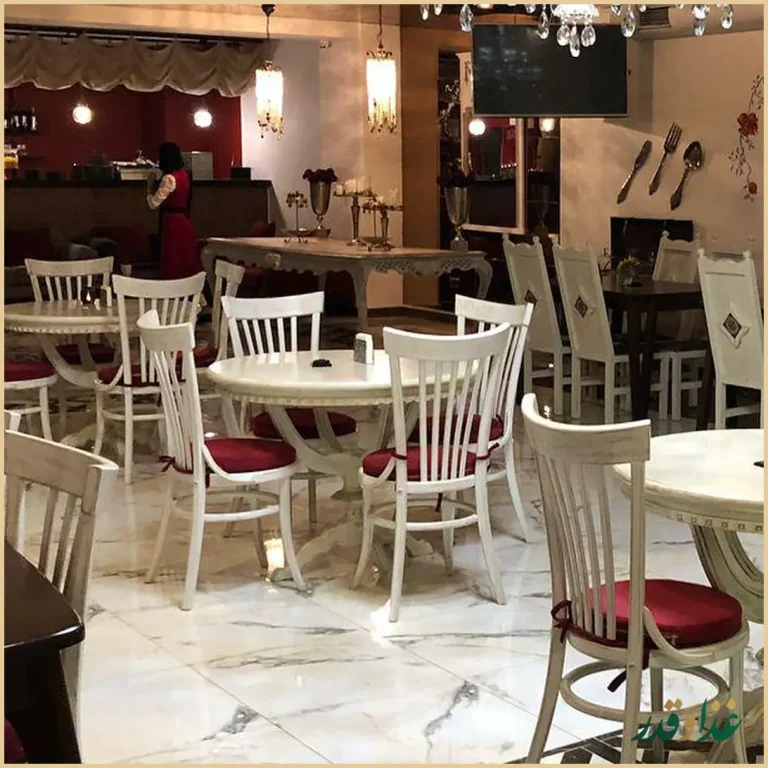 رستوران بین المللی ماهان فراز