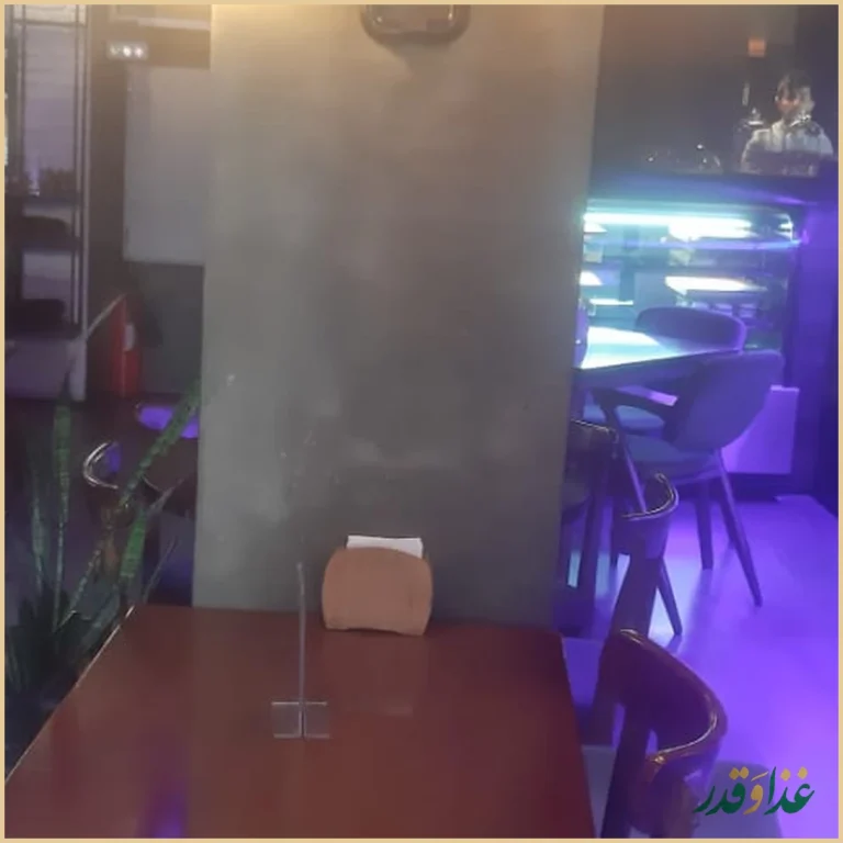 کافه رستوران کاویش