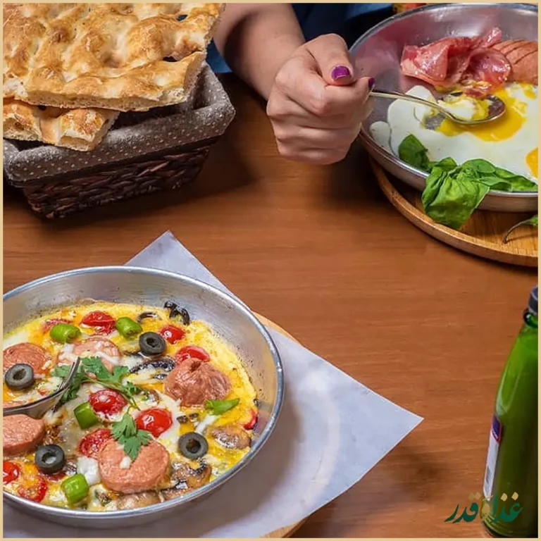 کافه رستوران کاویش