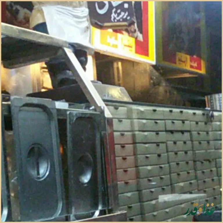 رستوران لیالی لبنان