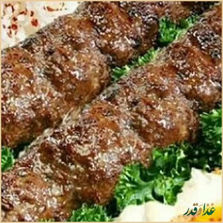 رستوران و سفره خانه سنتی دنج