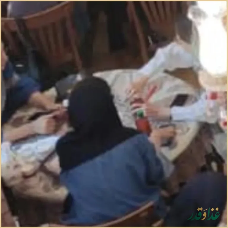 سفره خانه خورشید