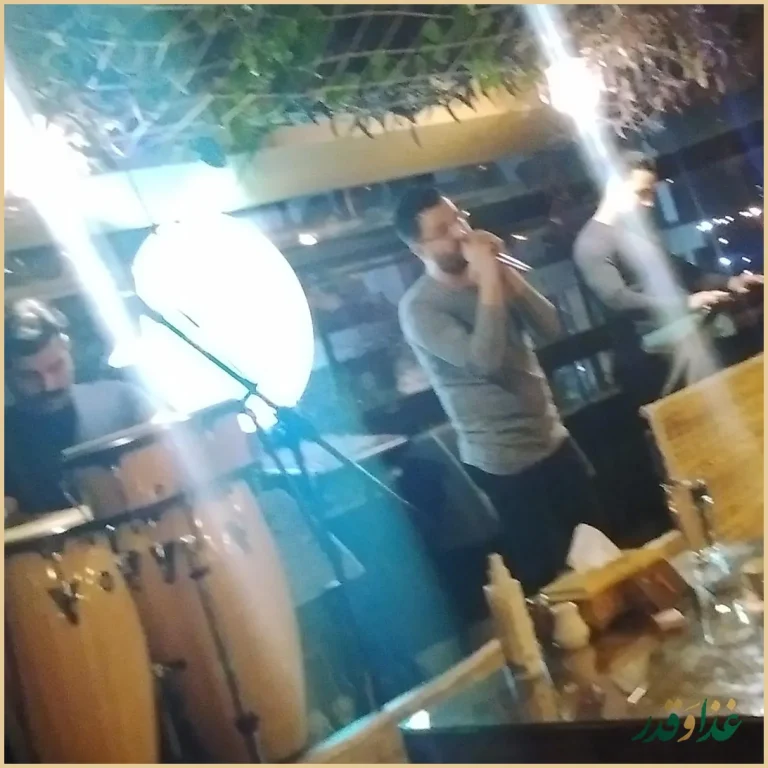 رستوران جنوبی دفاری