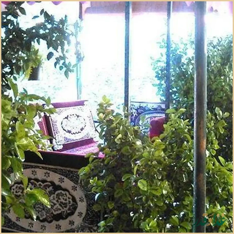 سفره خانه دهکده