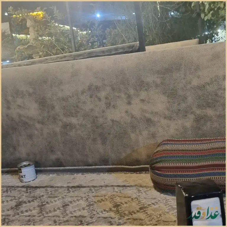 رستوران اکبر جوجه برادران کلبادی