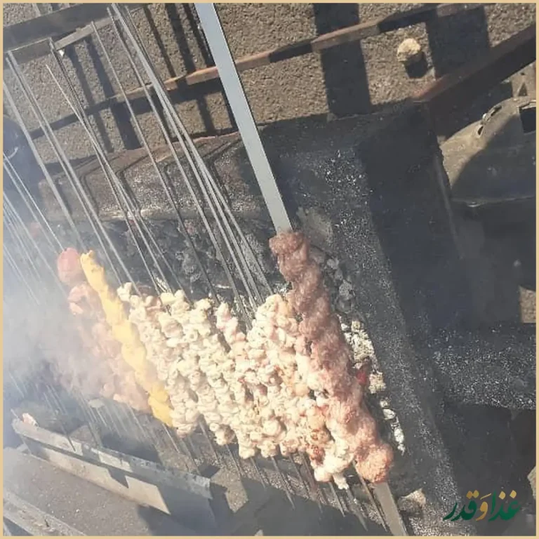 کبابی و جیگرکی خان دایی