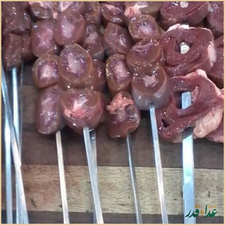 کبابی و جیگرکی خان دایی