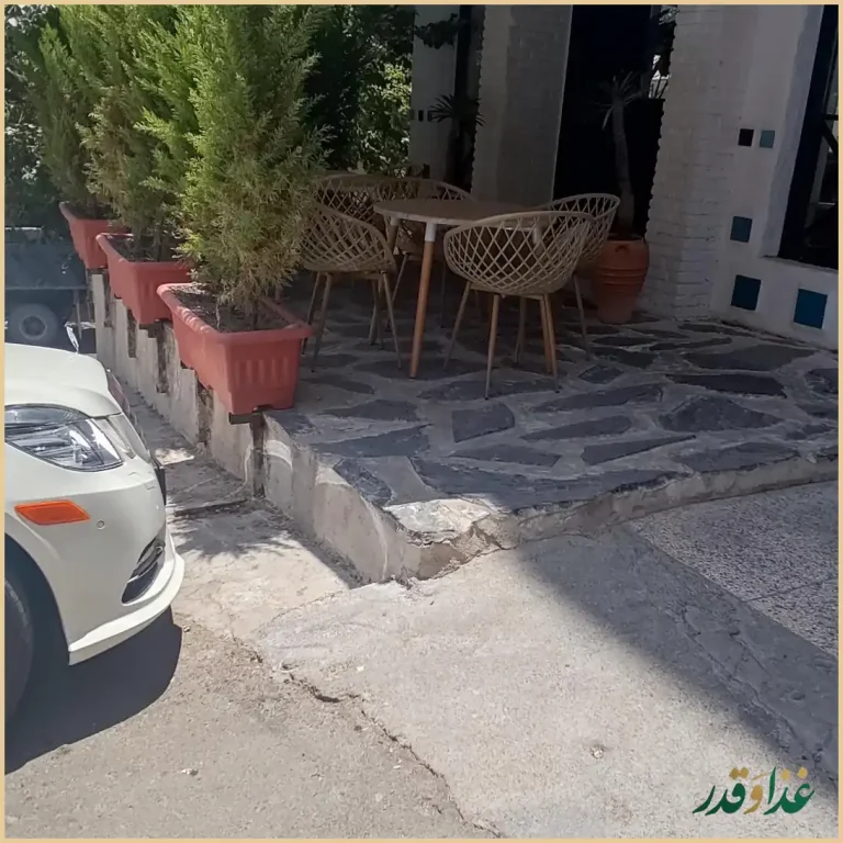 کافه رستوران میامی