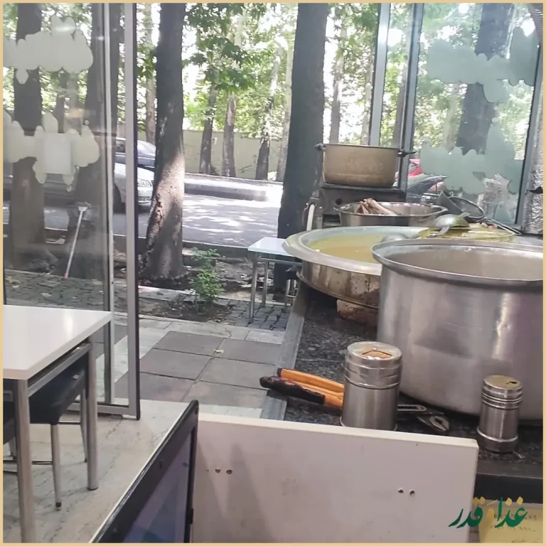 طباخی‌‌پارک‌وی