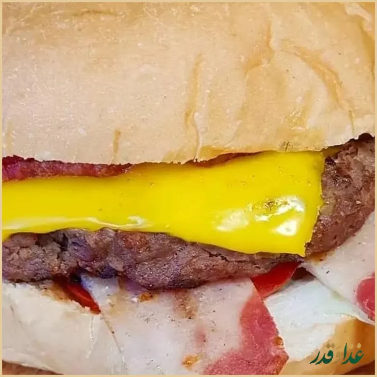 فود کورت پالادیوم