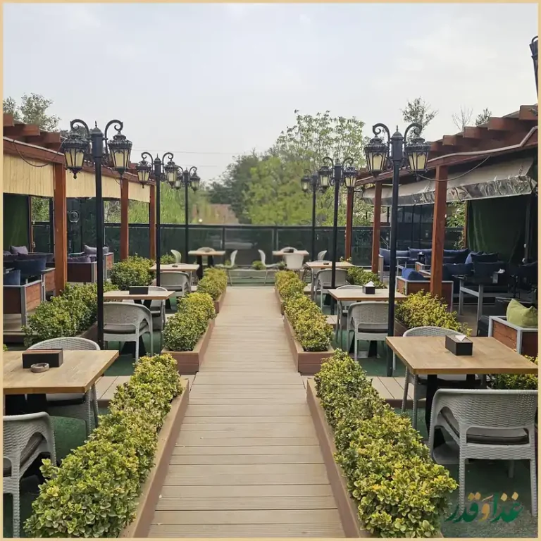 رستوران لوکاس