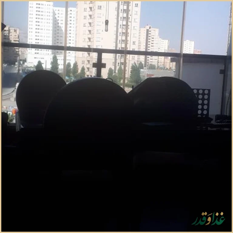 کافه رستوران قمر